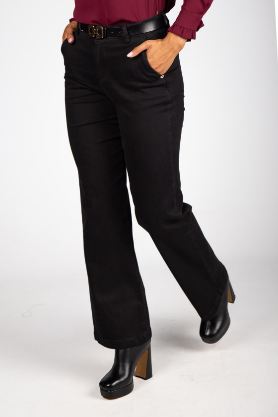Black wide-leg jeans