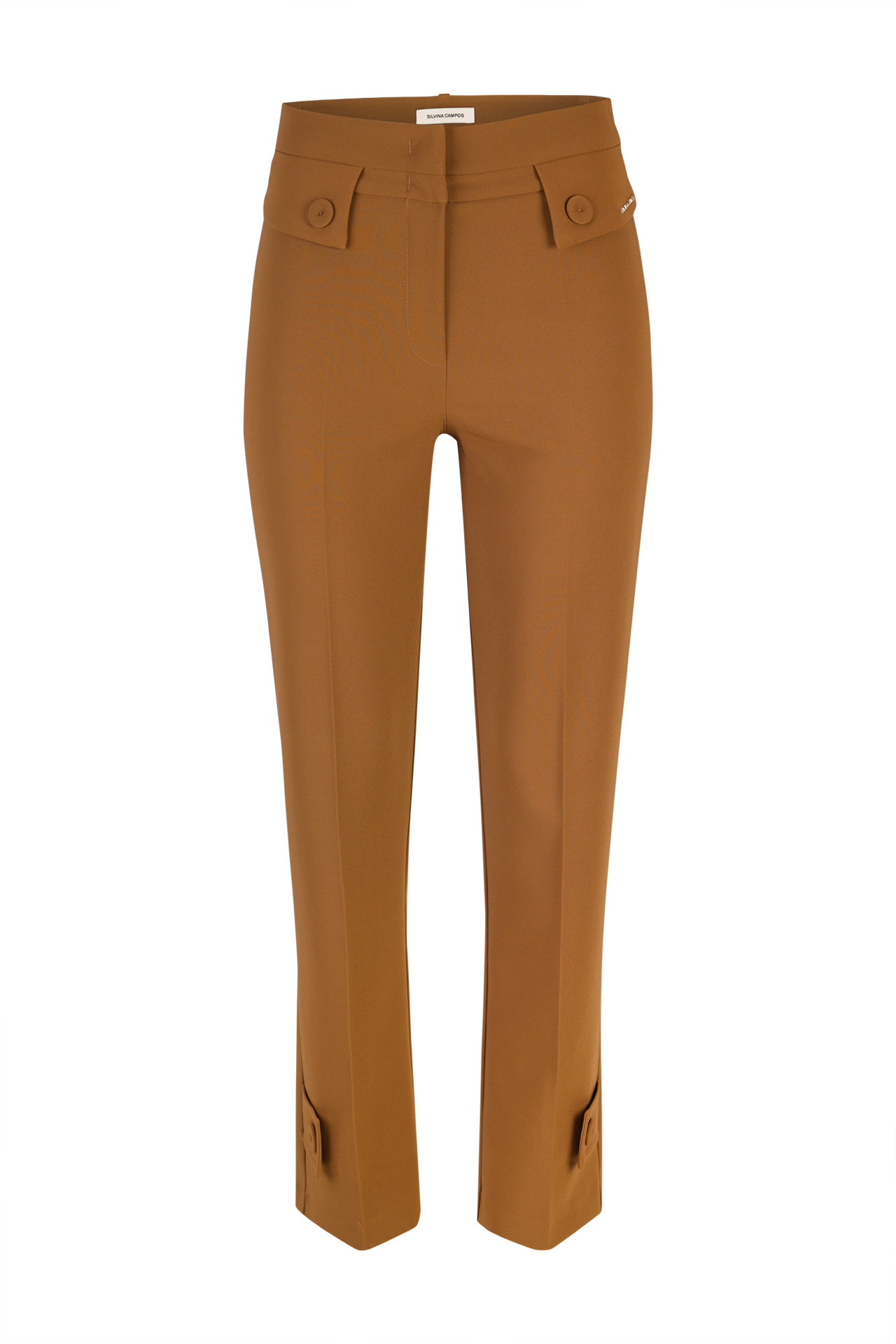Trousers with pockets and flaps