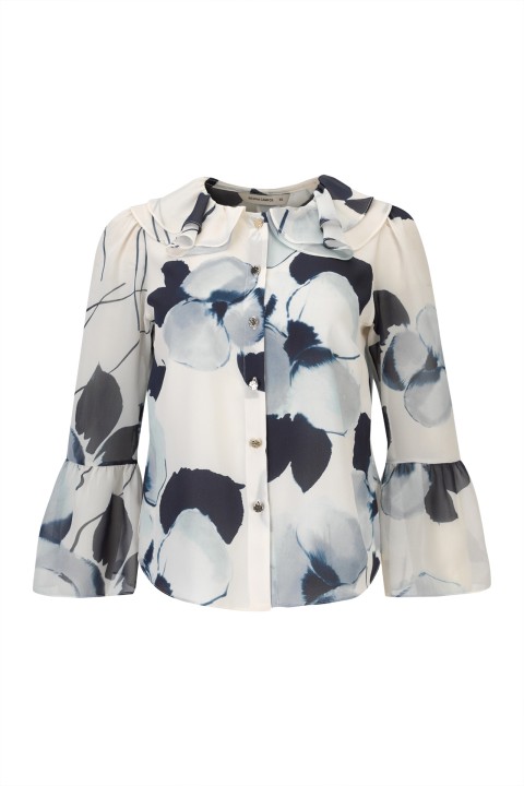 Ruffled blouse with bow