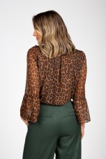 Ruffled blouse with bow