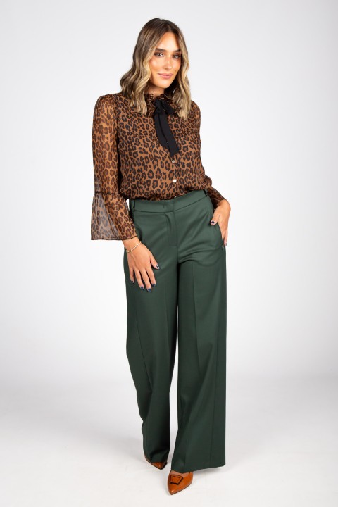 Ruffled blouse with bow