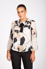Ruffled blouse with bow