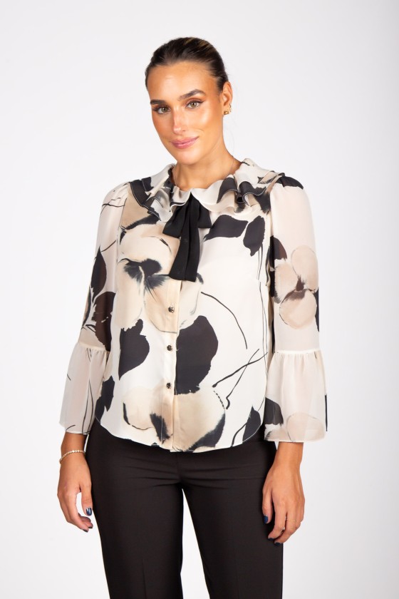 Ruffled blouse with bow