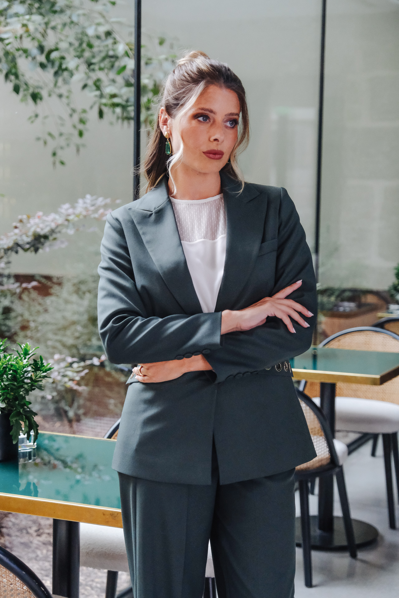 Maxi blazer with eyelets