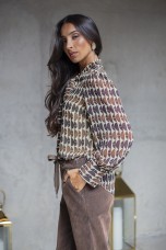 Tunic with a bow