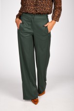 Wide-leg pants