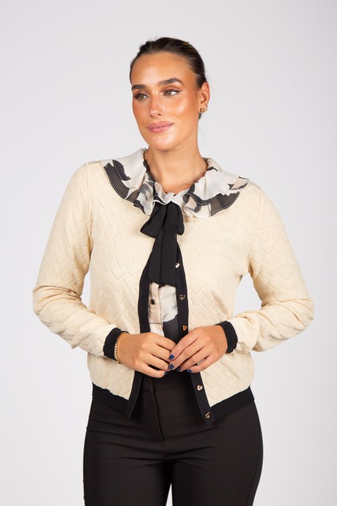 Knitted cardigan with heart-shaped buttons