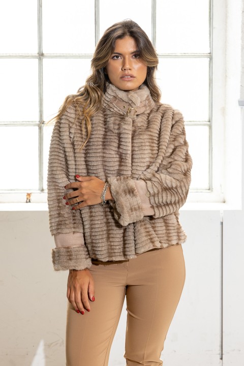 Ribbed faux fur jacket