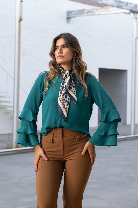 Tunic with ruffled sleeves