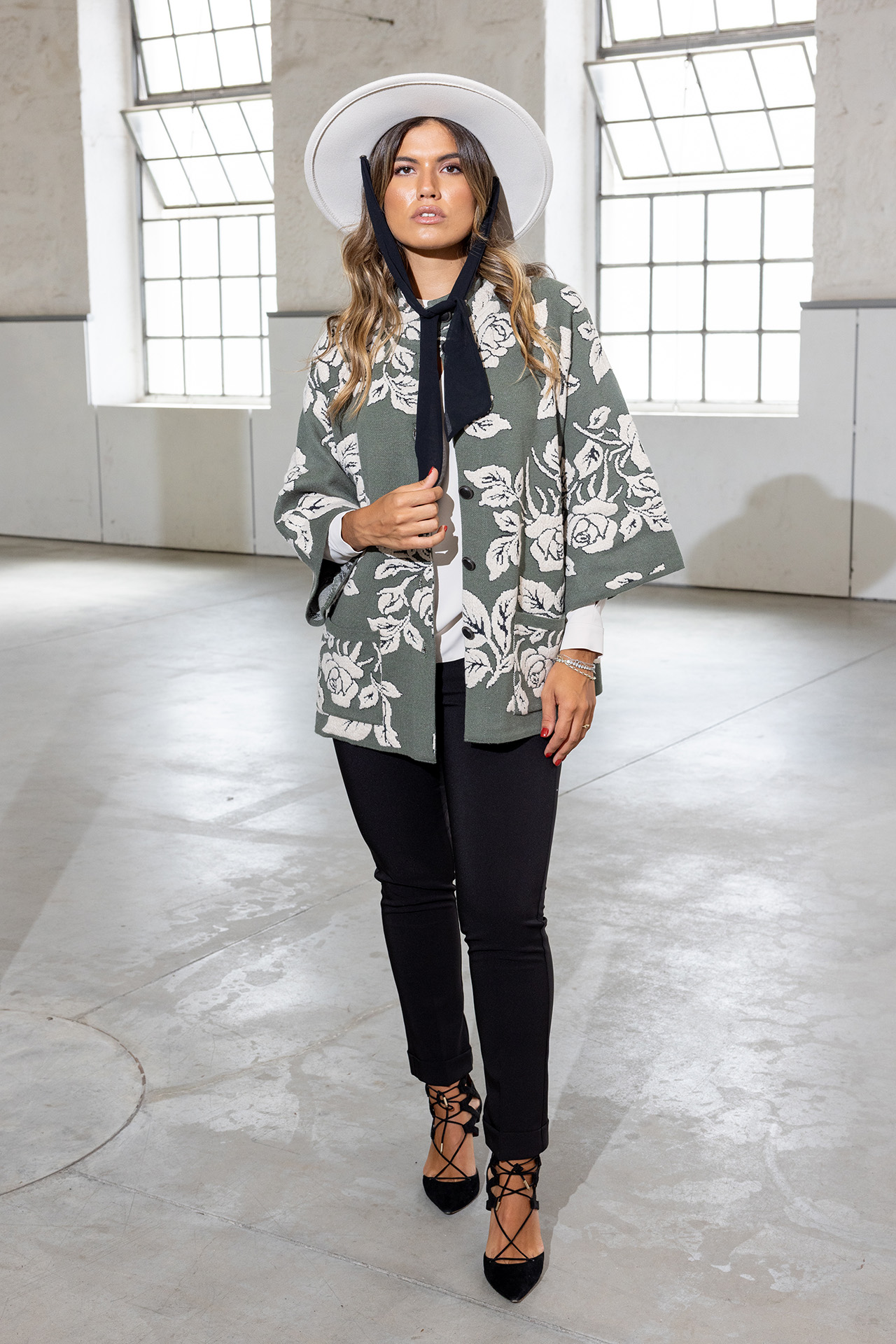 Jacquard Rose Knit Jacket