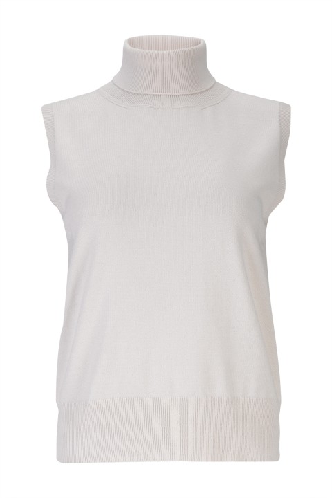 Camisola cavada com gola alta