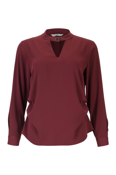 Tunic with snap-button neckline