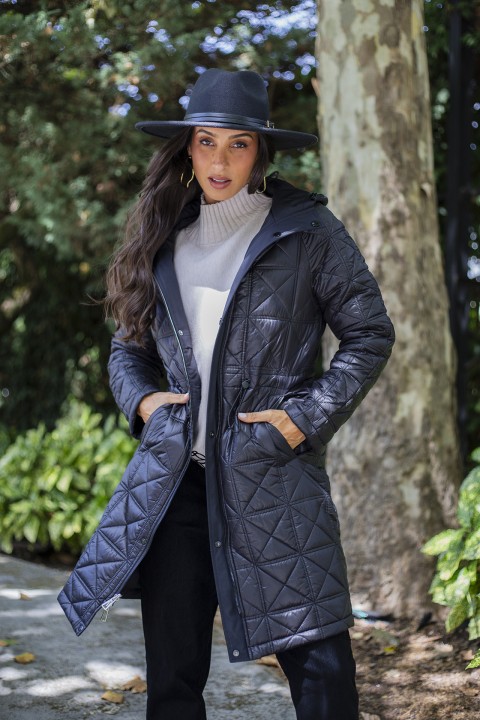Reversible gabardine with light padding