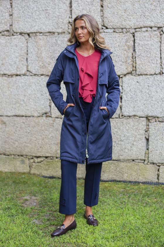 Reversible lightweight padded raincoat