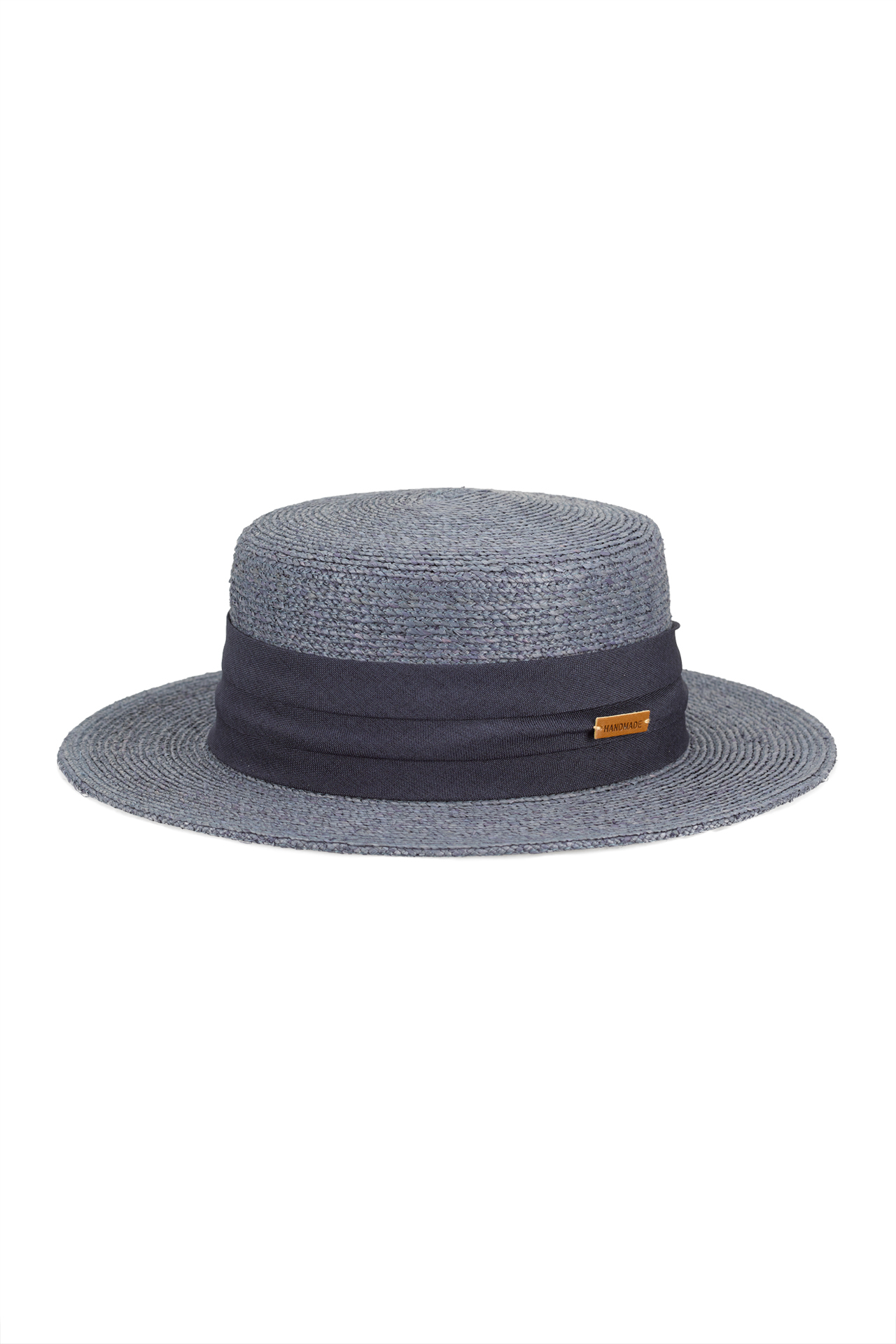 Hat in raffia