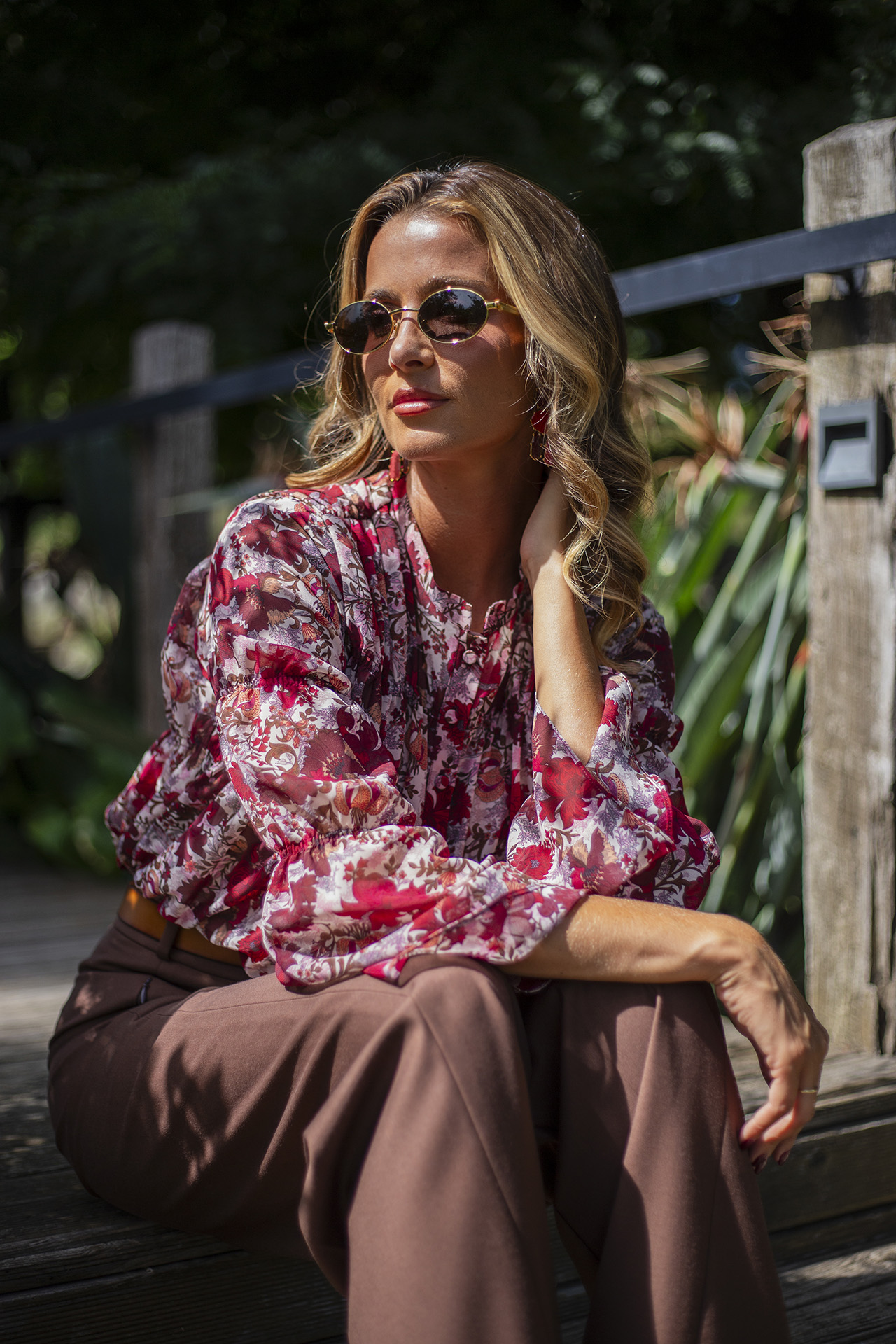 Blouse with elasticated ruching