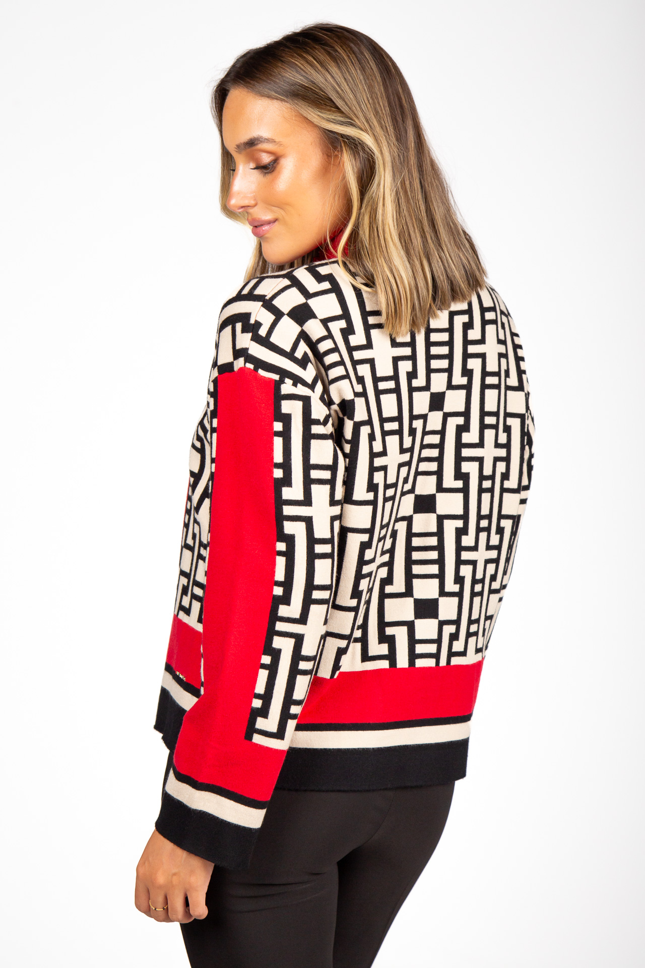 Geometric flared short jacket