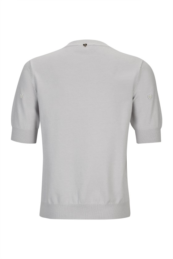 Short-sleeved blouse with pearls