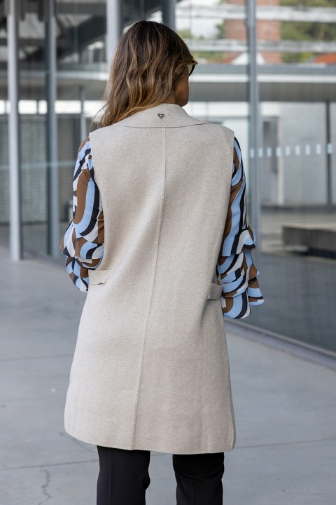 Long knit vest 