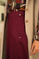 Wide-leg pants