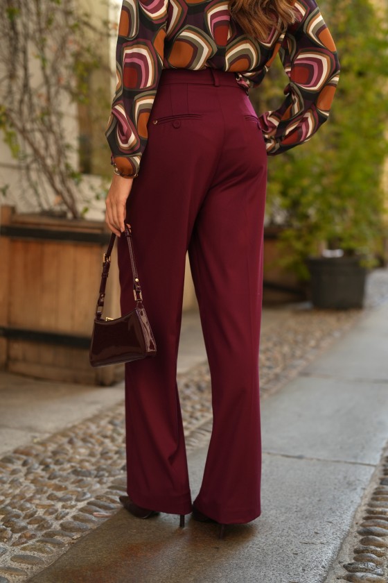 Wide-leg pants