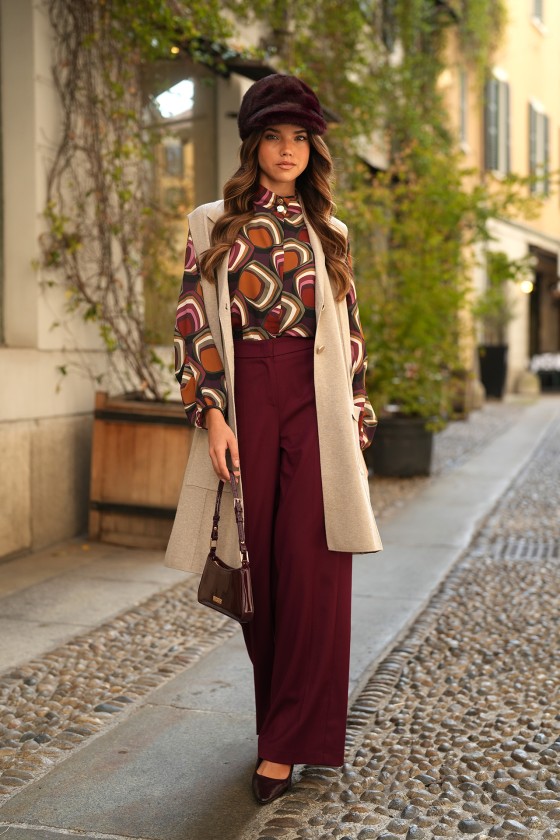 Wide-leg pants