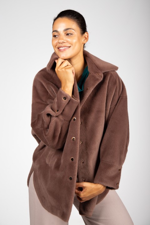 Casaco sobrecamisa em pêlo peluche Casaco sobrecamisa em pêlo peluche