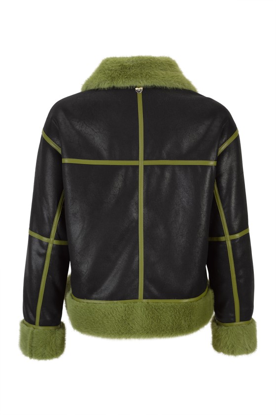 Aviator jacket with fur