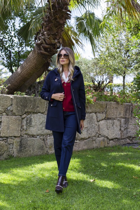 Abrigo anorak de lana con capucha